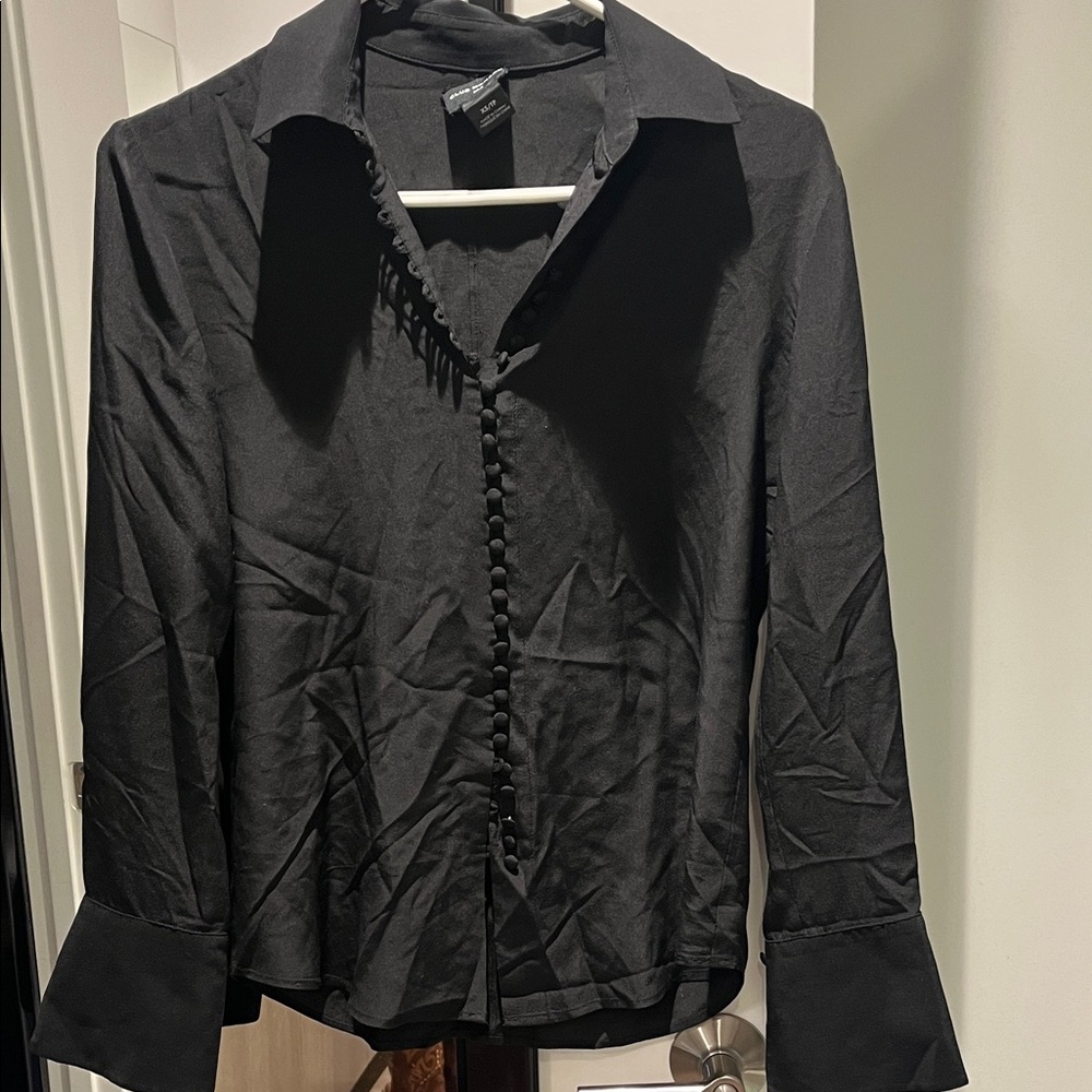 Club Monaco Elegant Black Shirt